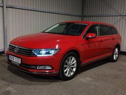 Röd Begagnad 2015 VW Passat Executive Kombi | 169 000 kr (Marknadspris)