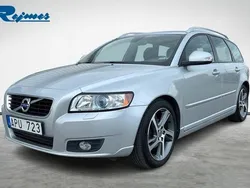 Ljusgrå Begagnad 2012 Volvo V50 Momentum Kombi | 69 100 kr (Marknadspris)