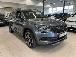 Grå (quartz grey metallic) Begagnad 2020 Skoda Kodiaq RS SUV | 379 000 kr (Marknadspris)