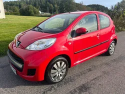Röd Begagnad 2012 Peugeot 107 Halvkombi | 34 900 kr (Marknadspris)