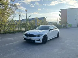 Vit Begagnad 2020 BMW 330e Sport Line Sedan | 289 000 kr (Marknadspris)