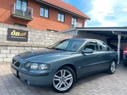 Grön Begagnad 2002 Volvo S60 Business Edition Sedan | 24 500 kr (Marknadspris)
