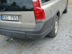 Brun Begagnad 2001 Volvo XC70 SUV | 23 000 kr (Marknadspris)