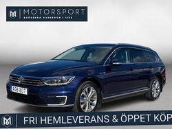 Mörkblå Begagnad 2017 VW Passat Executive Kombi | 199 900 kr (Marknadspris)