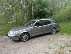 Grå Begagnad 2004 Saab 9-5 Linear Kombi | 12 000 kr (Superpris)