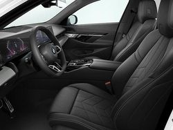 Vit Ny 2025 BMW 520 Comfort Edition Kombi | 692 300 kr