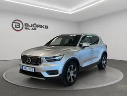 Silver Begagnad 2018 Volvo XC40 Inscription SUV | 298 500 kr (Marknadspris)