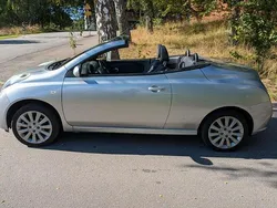 Silver Begagnad 2007 Nissan Micra C+C Cab | 45 000 kr (Marknadspris)