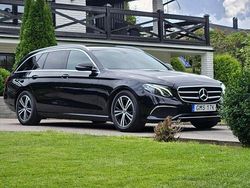 Svart Begagnad 2020 Mercedes E220 Avantgarde Kombi | 169 500 kr (Superpris)