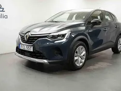 Blå Begagnad 2022 Renault Captur SUV | 169 900 kr