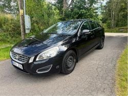 Svart Begagnad 2012 Volvo S60 Momentum Sedan | 62 000 kr (Bra pris)