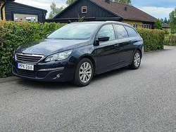 Svart Begagnad 2016 Peugeot 308 Active Kombi | 49 500 kr (Bra pris)