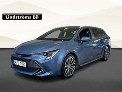 Blå Begagnad 2019 Toyota Corolla Style Kombi | 229 900 kr (Marknadspris)