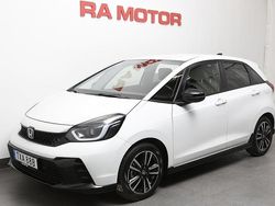 Vit Begagnad 2023 Honda Jazz Advance Halvkombi | 269 900 kr (Marknadspris)