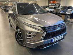 Grå Begagnad 2023 Mitsubishi Eclipse Cross Instyle SUV | 329 900 kr