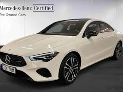 Vit Begagnad 2025 Mercedes CLA200 Sportkupé | 398 900 kr (Dyr)