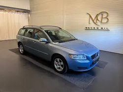 Ljusblå Begagnad 2008 Volvo V50 Kinetic Kombi | 44 000 kr (Marknadspris)