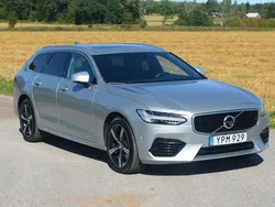 Silver Begagnad 2019 Volvo V90 R-Design Kombi | 380 000 kr (Dyr)