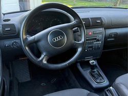 Silver Begagnad 2003 Audi A3 Halvkombi | 16 000 kr (Marknadspris)