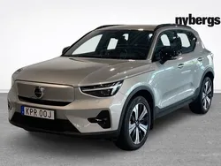 Silver Begagnad 2023 Volvo XC40 Plus SUV | 359 000 kr