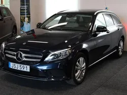 Mörkblå Begagnad 2018 Mercedes C220 SE Kombi | 269 900 kr (Marknadspris)