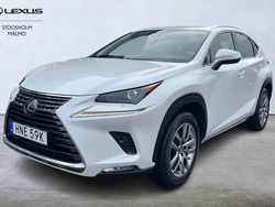 Vit Begagnad 2019 Lexus NX300h SUV | 339 000 kr