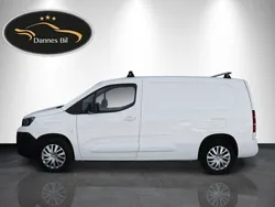 Vit Begagnad 2020 Peugeot Partner Minibuss | 233 999 kr (Dyr)