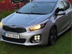 Grå Begagnad 2017 Kia Ceed GT-Line Halvkombi | 136 000 kr (Marknadspris)