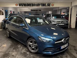 Blå Begagnad 2019 Mercedes B180 AMG Minibuss | 259 900 kr (Marknadspris)