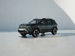 Brun Ny 2025 Dacia Duster Extreme SUV | 342 400 kr (Marknadspris)