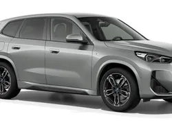 Grå Ny 2024 BMW iX1 Comfort Edition SUV | 649 000 kr (Lite dyr)