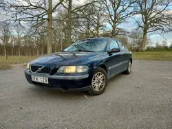 Blå Begagnad 2004 Volvo S60 Sedan | 15 000 kr (Bra pris)