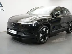Svart Begagnad 2024 Volvo EX30 Core SUV | 349 900 kr