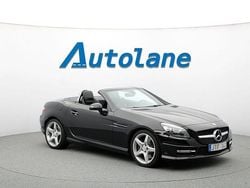Obsidiansvart metallic Begagnad 2011 Mercedes SLK250 AMG Cab | 259 900 kr