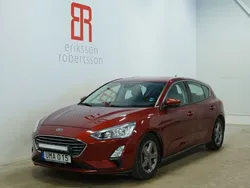 Röd Begagnad 2018 Ford Focus Titanium Halvkombi | 149 900 kr (Marknadspris)