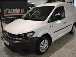Vit Begagnad 2017 VW Caddy Minibuss | 149 000 kr (Marknadspris)