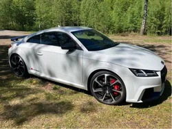 Begagnad 2017 Audi TT RS Sportkupé | 599 000 kr