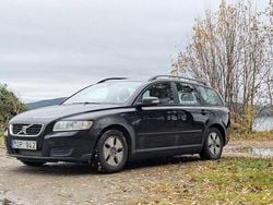 Svart Begagnad 2010 Volvo V50 Kombi | 18 000 kr (Superpris)