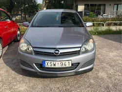 Grå Begagnad 2005 Opel Astra GTC Halvkombi | 26 900 kr