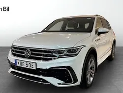 Vit Begagnad 2021 VW Tiguan Allspace R-line SUV | 429 900 kr (Dyr)