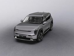Grå Ny 2025 Kia EV9 Plus SUV | 849 900 kr (Marknadspris)