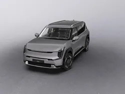 Grå Ny 2025 Kia EV9 Plus SUV | 849 900 kr (Dyr)