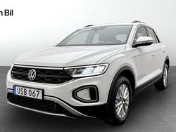 Vit Begagnad 2023 VW T-Roc Life SUV | 284 900 kr (Marknadspris)