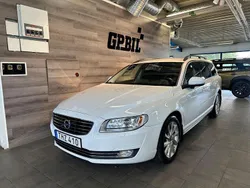 Vit Begagnad 2014 Volvo V70 Momentum Kombi | 129 000 kr (Marknadspris)