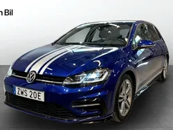 Mörkblå Begagnad 2019 VW Golf VII R-line Plus Halvkombi | 219 900 kr (Marknadspris)