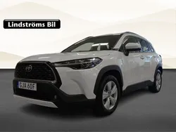 Vit Begagnad 2024 Toyota Corolla Cross Executive SUV | 429 900 kr (Lite dyr)