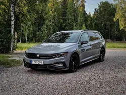 Grå Begagnad 2020 VW Passat R-line Edition Kombi | 345 000 kr (Dyr)