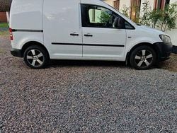 Vit Begagnad 2013 VW Caddy Minibuss | 79 000 kr (Marknadspris)