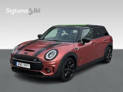 Röd Begagnad 2021 Mini Cooper S Clubman Kombi | 289 900 kr (Marknadspris)