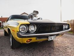 Ljusgul Begagnad 1972 Dodge Challenger Sportkupé | 450 000 kr